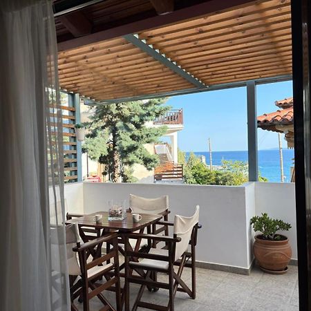 Aparthotel Pansion Katerina Ouranoupoli Exterior foto