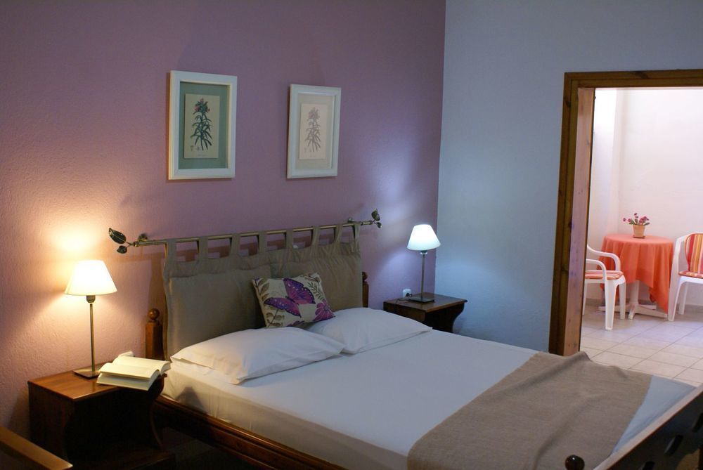 Aparthotel Pansion Katerina Ouranoupoli Exterior foto